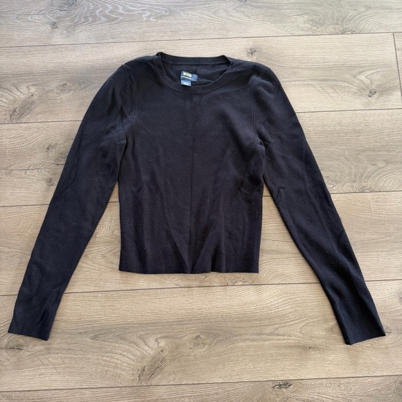 Maeve Sweaters - Maeve by Anthropologie Black Long Sleeve Sweater Size Medium